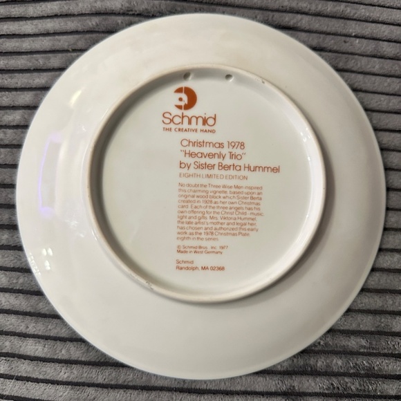 Sister Berta Hummel Plates Limited Edition | 1972, 1973, 1975, 1976, 1978, 1979 - Picture 10 of 12